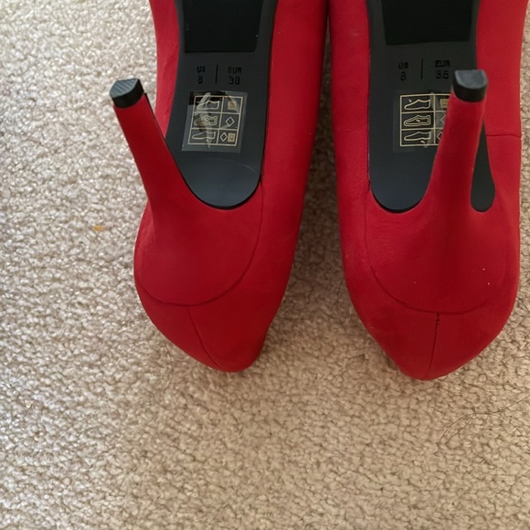 Red suede shoes. Very comfortable - Picture 3 of 3